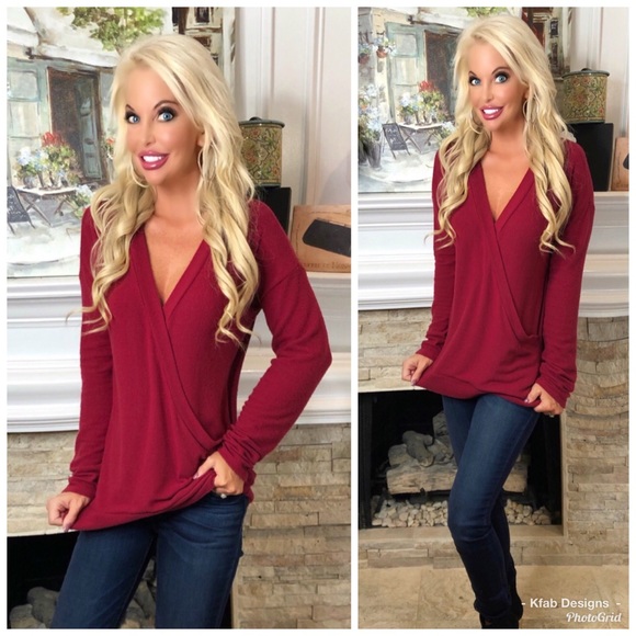 🛍Surplice Super Soft Sweater Tunic! - LAST 1! - Picture 2 of 4